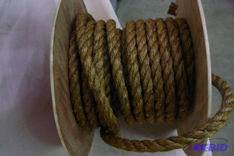 lot 138 image: Manila 58" rope approx 100FT...