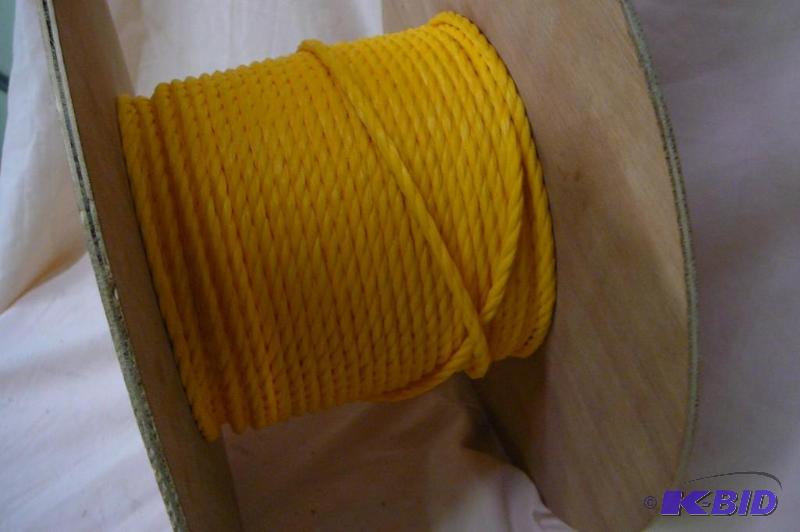lot 142 image: Lehigh twisted poly&nbsp14" rope appro...