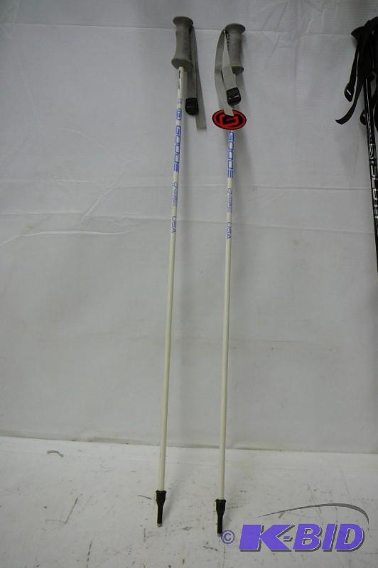 lot 26 image: Goode G-Max USA composite 46" tall 7101 ...
