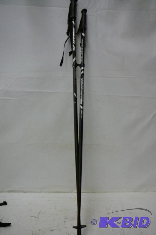 lot 31 image: Techlite swix 120cm ...