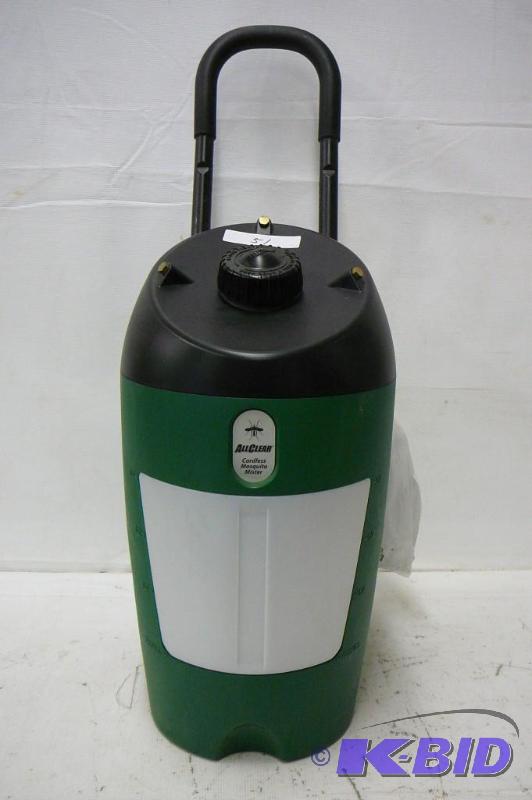 lot 51 image: All&nbspclear&nbspcordless mosquito mister&...