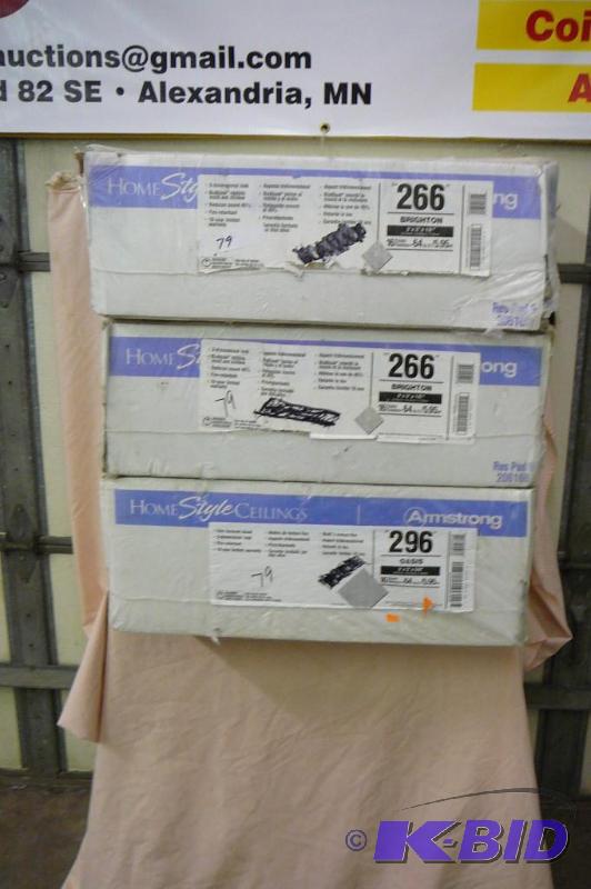 lot 79 image: 2 bundles&nbspof 266 Brighton 2 x 2 x12&q...