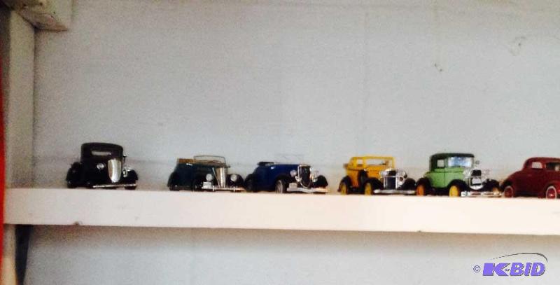 Golden Age of Ford Collectors Series From Th...