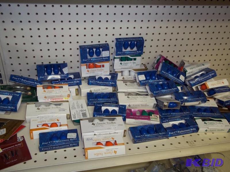 New in Package Misc Lot of Christmas Bulbs...