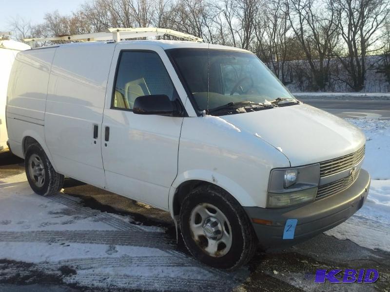 2004  Chevy Astro Van