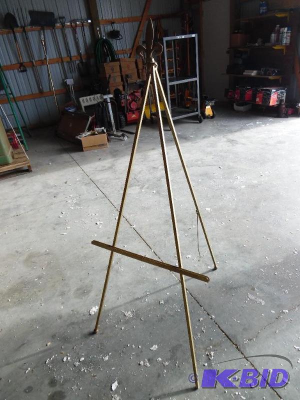 Easel
