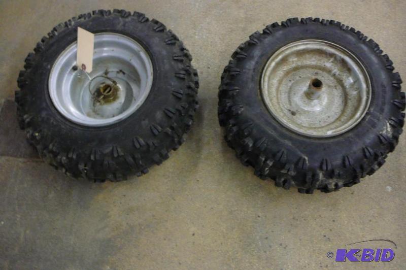 Pair of&nbspSno-blower&nbsptires Duro&nbsp...