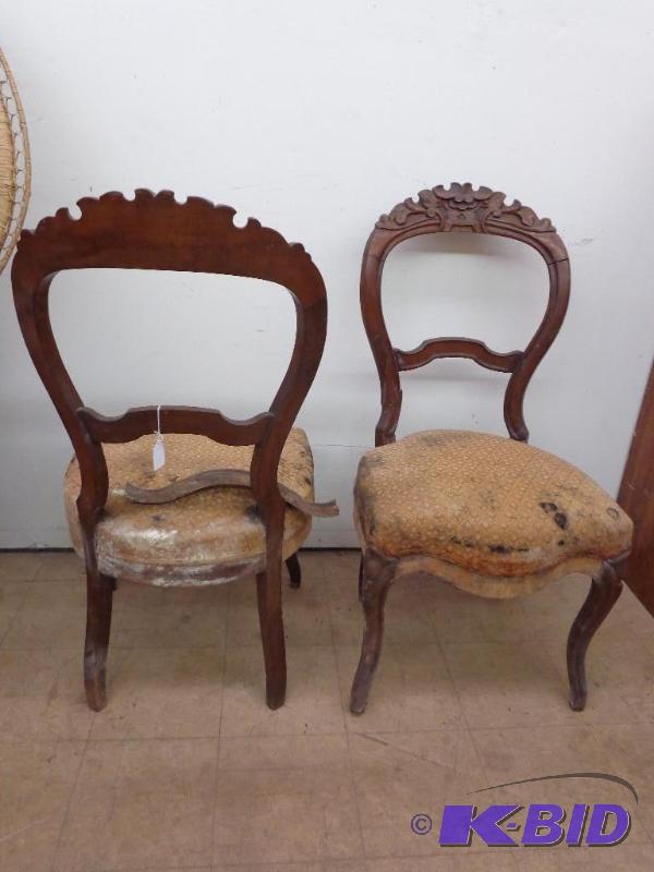 Old Chairs   Set of 2  Look like Mahogany  Ne...