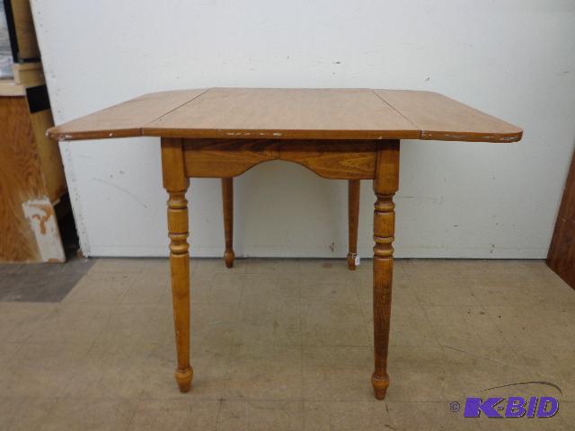 Table   Good Table for Starter Home  29 916&...