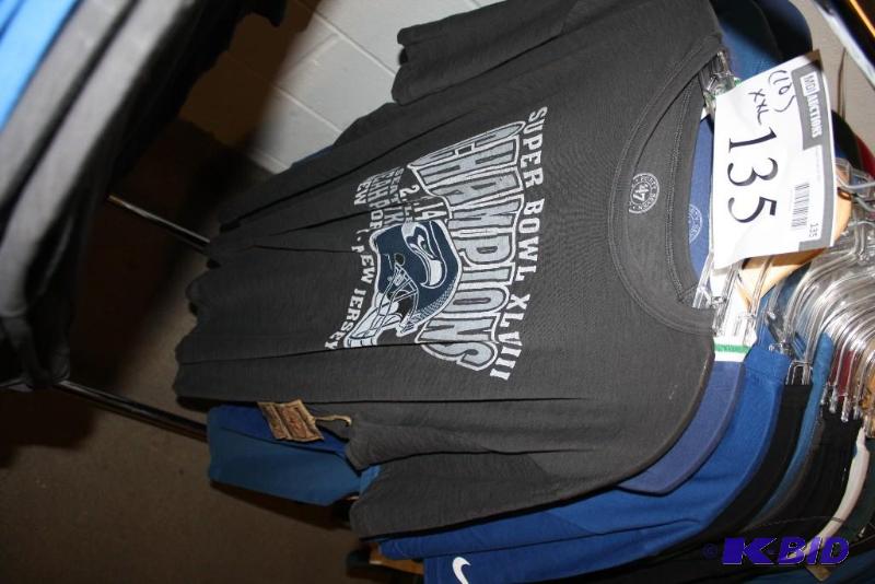 Officially Licensed Sports Apparel Tops (XXL)
