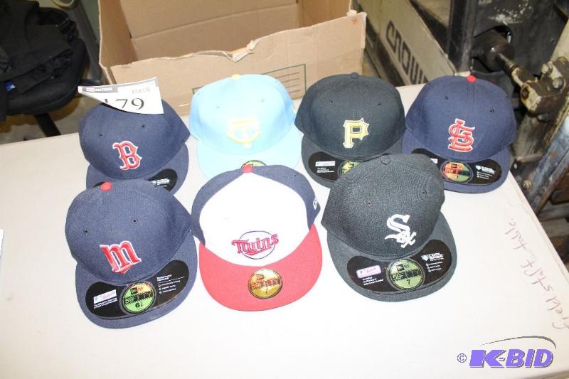 Officially Licensed Fitted Hats wMiscellaneous Sizes & Sports Team Logos