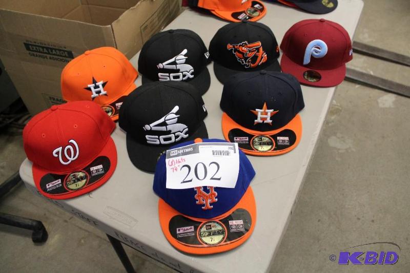 Officially Licensed Fitted Hats wMiscellaneous Sizes & Sports Team Logos