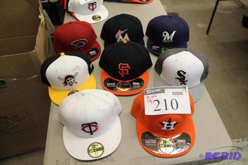 Officially Licensed Fitted Hats wMiscellaneous Sizes & Sports Team Logos