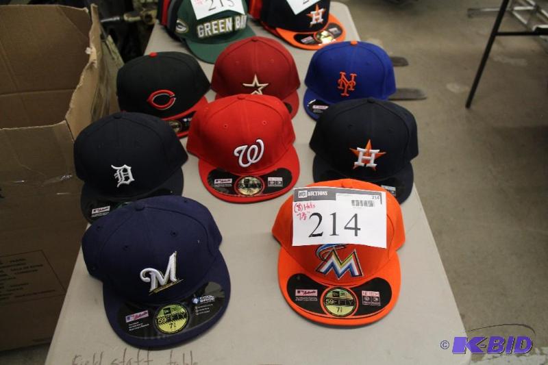 Officially Licensed Fitted Hats wMiscellaneous Sizes & Sports Team Logos