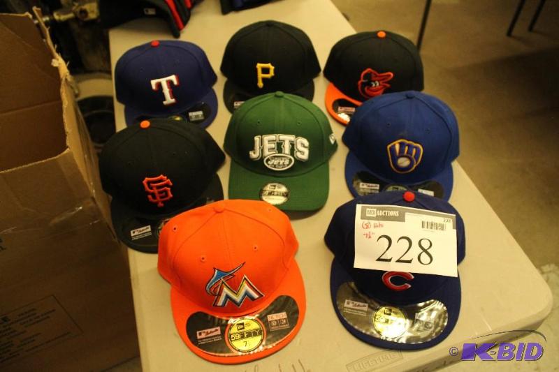 Officially Licensed Fitted Hats wMiscellaneous Sizes & Sports Team Logos