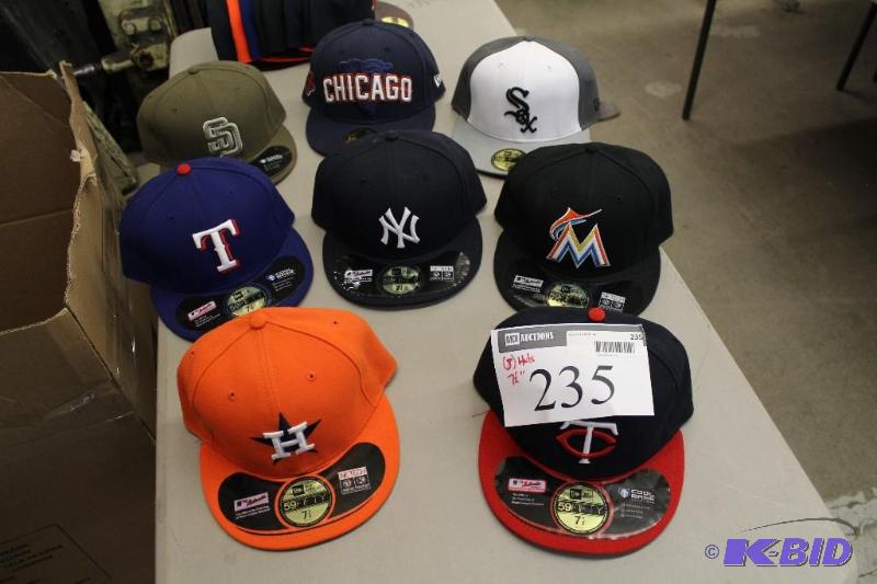 Officially Licensed Fitted Hats wMiscellaneous Sizes & Sports Team Logos