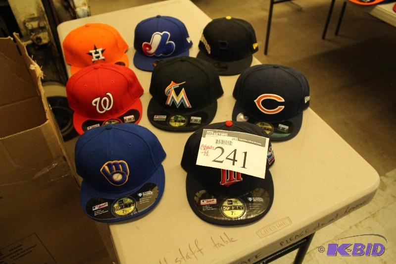Officially Licensed Fitted Hats wMiscellaneous Sizes & Sports Team Logos