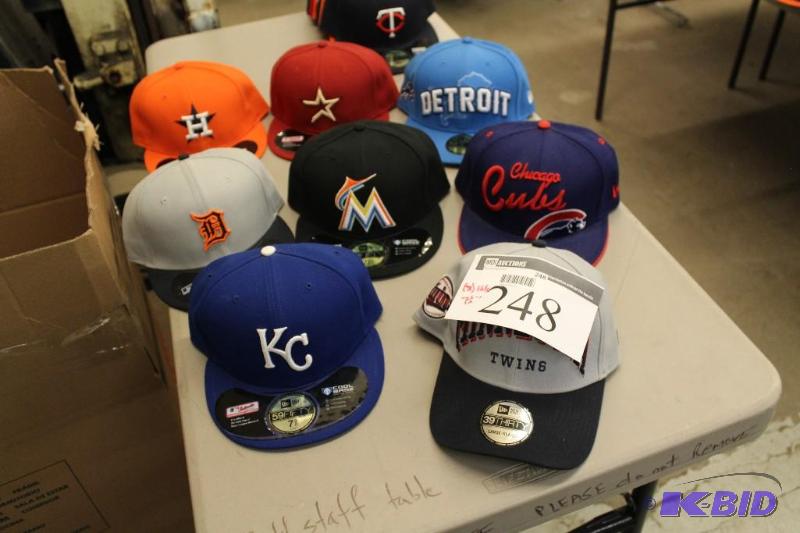 Officially Licensed Fitted Hats wMiscellaneous Sizes & Sports Team Logos