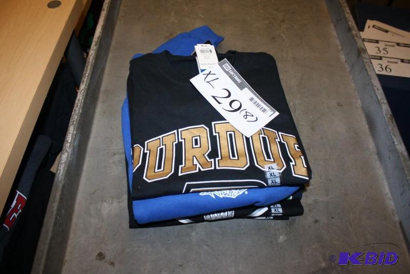Officially Licensed Sports Apparel Tops (XL)