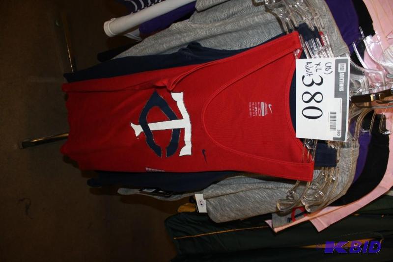 Officially Licensed Sports Apparel Tops (XL)