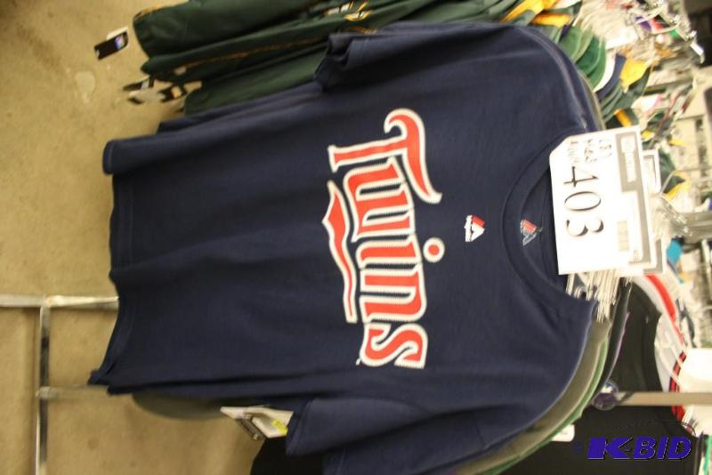 Officially Licensed Sports Apparel Tops (M)
