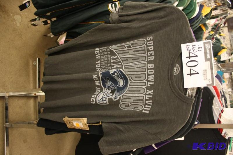 Officially Licensed Sports Apparel Tops (M)