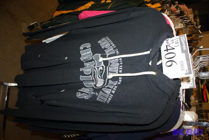 Officially Licensed Sports Apparel Tops (XL)