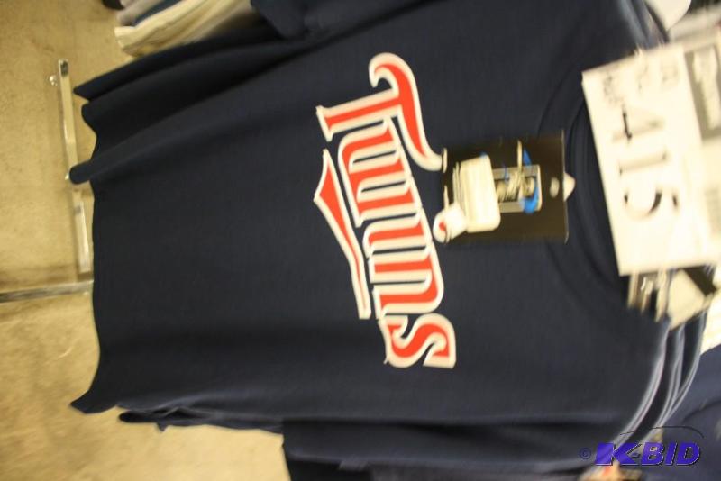 Officially Licensed Sports Apparel Tops Twins Merchandise (XL)