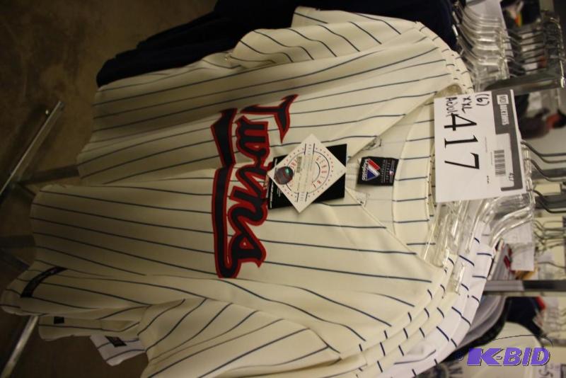 Officially Licensed Sports Apparel Tops (XXL)