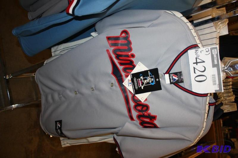 Officially Licensed Sports Apparel Tops Twins Merchandise (L)
