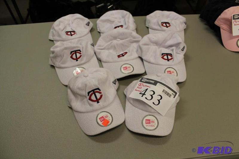 Officially Licensed Fitted Hats wMiscellaneous Sizes & Sports Team Logos