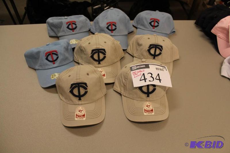Officially Licensed Fitted Hats wMiscellaneous Sizes & Sports Team Logos