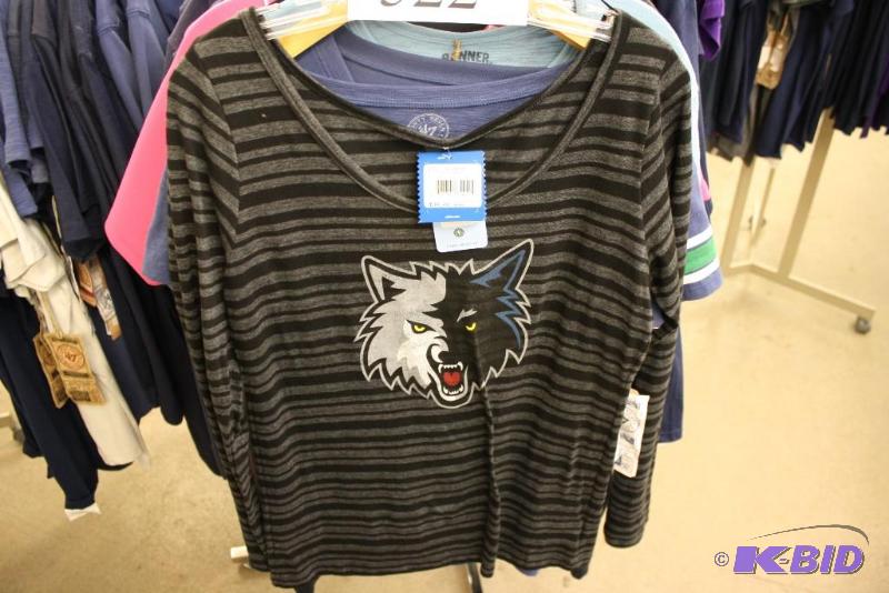 Officially Licensed Sports Apparel Tops (XL)
