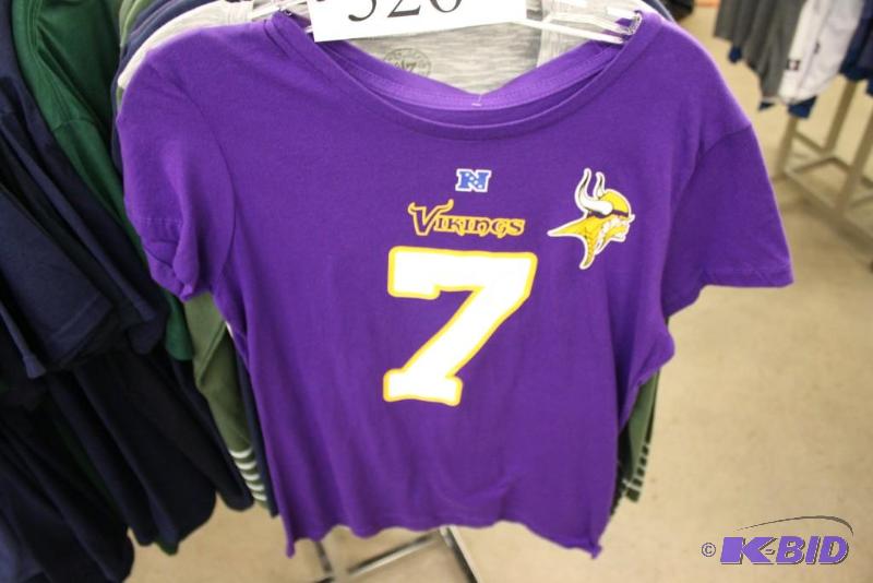 Officially Licensed Sports Apparel Tops (L)