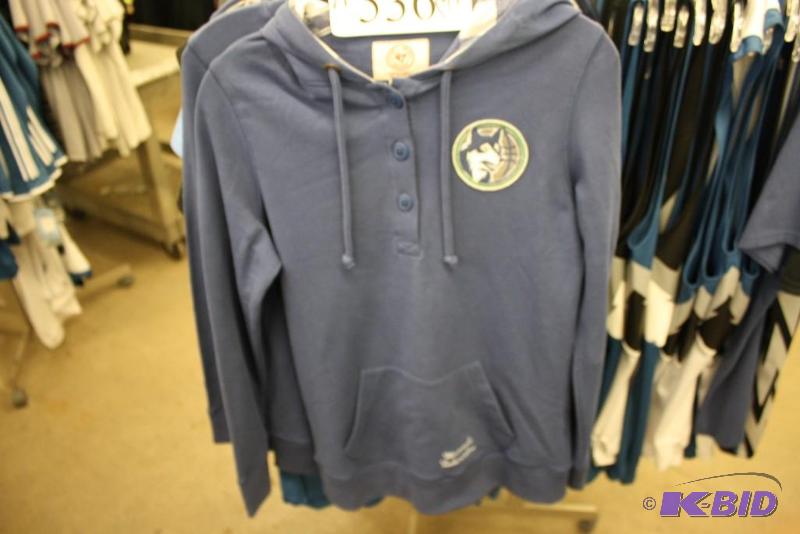 Officially Licensed Sports Apparel Tops (M)