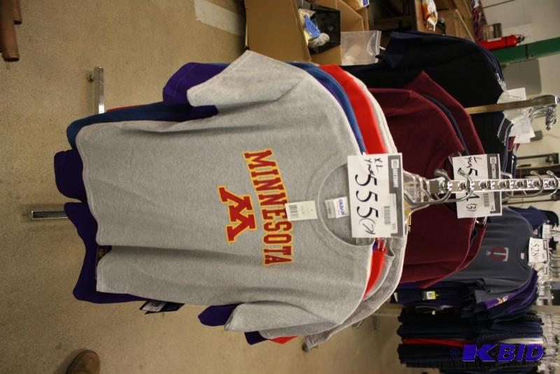 Officially Licensed Sports Apparel Tops (XL Youth)