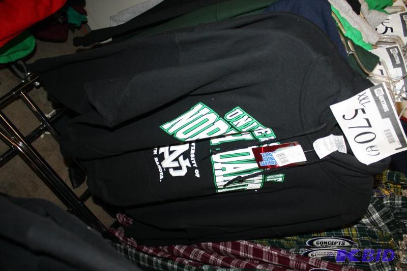 Officially Licensed Sports Apparel Tops (XXL)