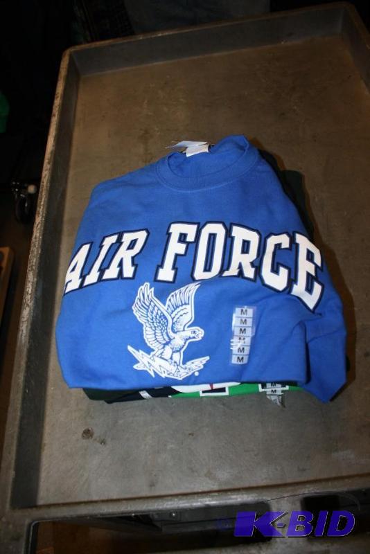 Officially Licensed Sports Apparel Tops (M)