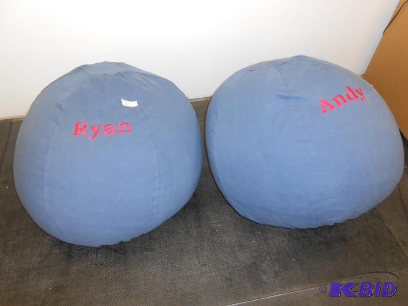 2 blue bag