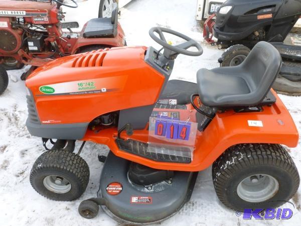 Scotts by John deere lawn tractor. 16 hp. 42&...