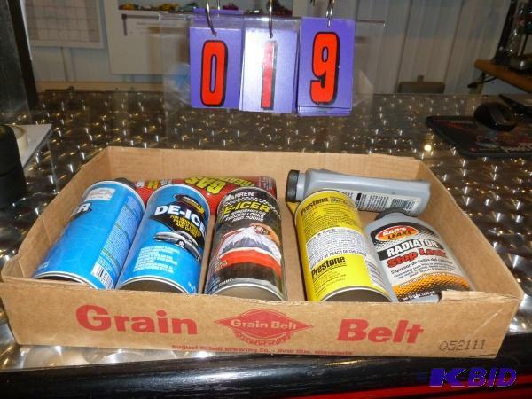 Flat of automotive items.. Deicers and misc. ...