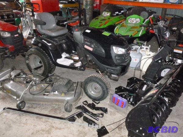 Craftsman gt 6000 lawn tractor. 26 hp. 54&quo...