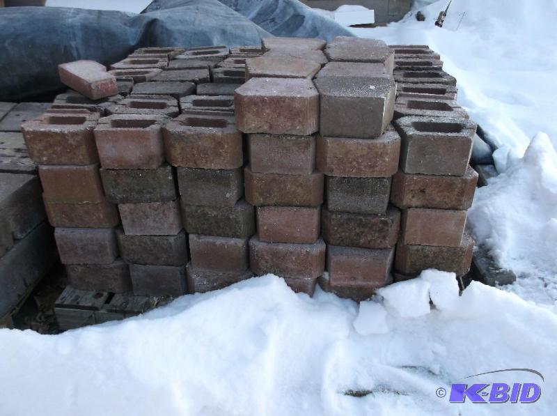 Pellet of landscaping block there is about 18...