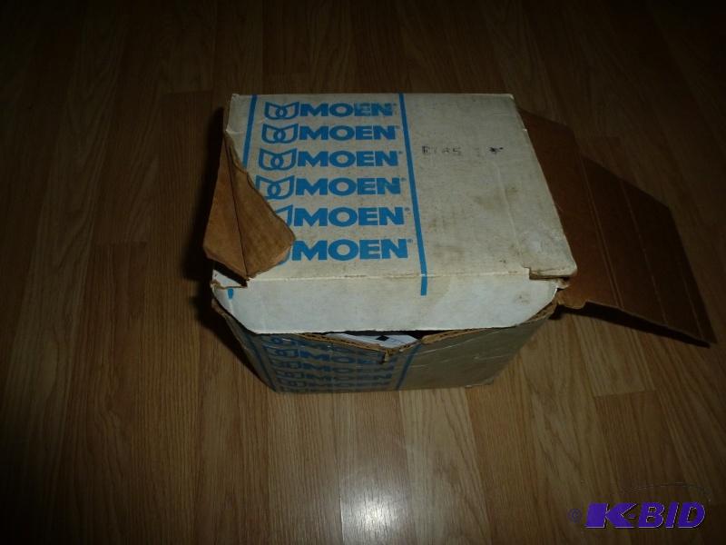 Moen bath tub water fixture Model# 3126P Gol...