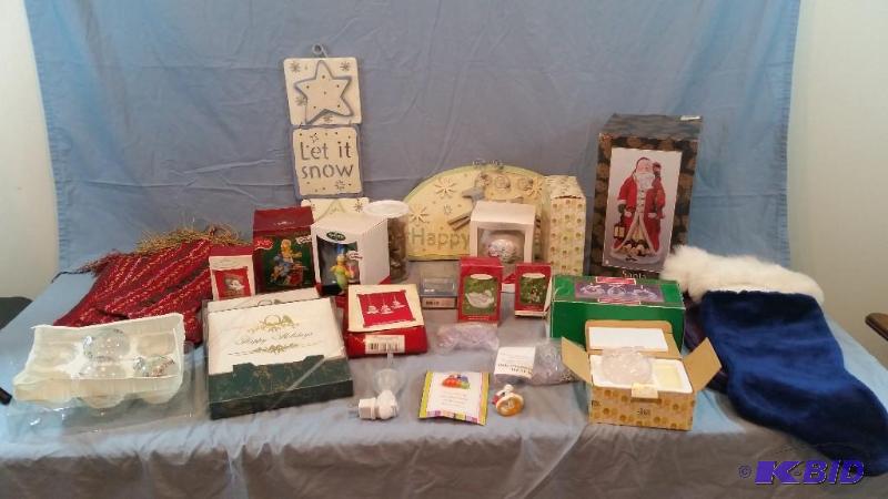 Large Xmas lot
