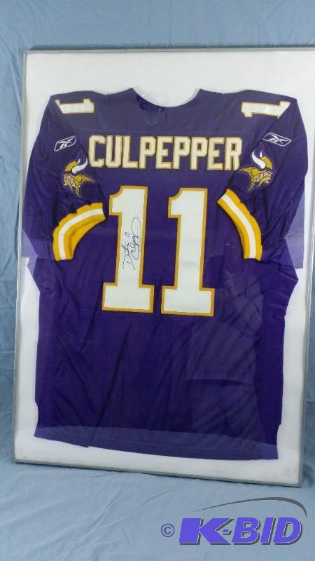 MN Vikings Signed and Framed Daunte Culpepper Jersey