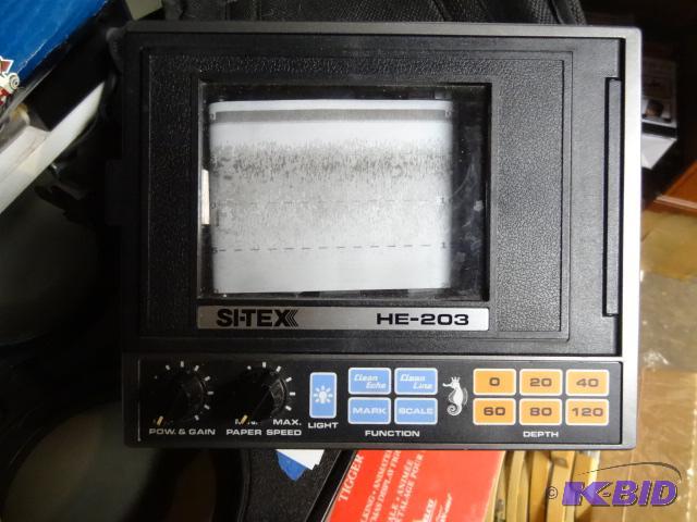 lot 158 image: SI-TEX HE-203 Fish Finder Strip Chart Recorde...