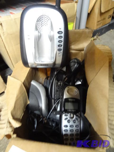 lot 167 image: Misc Uniden Cordless Phone...