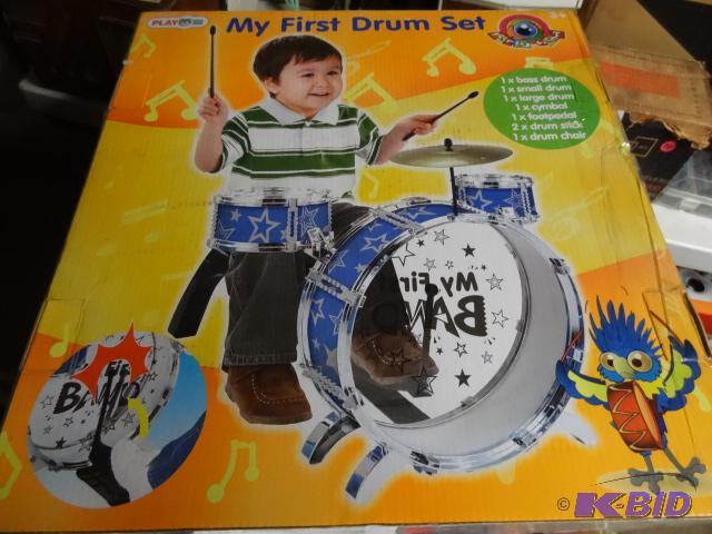 lot 172 image: My First Drum Set...
