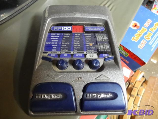 lot 178 image: Digitech RP100 Modeling Guitar Processor...